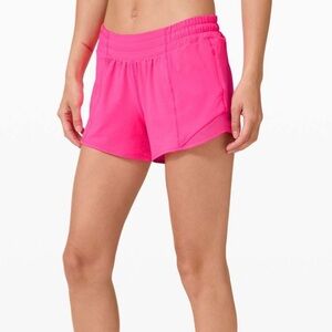 Lululemon Hotty Hot 2.5” Shorts Pink Highlight